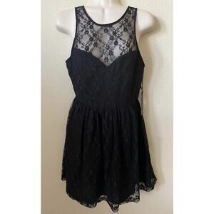 Forever 21 Black Lace Overlay Sweetheart V Back Sleeveless Women’s Dress Size S